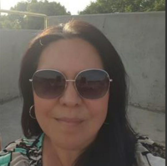 Meet the Posher Other - Meet your Posher, Regina